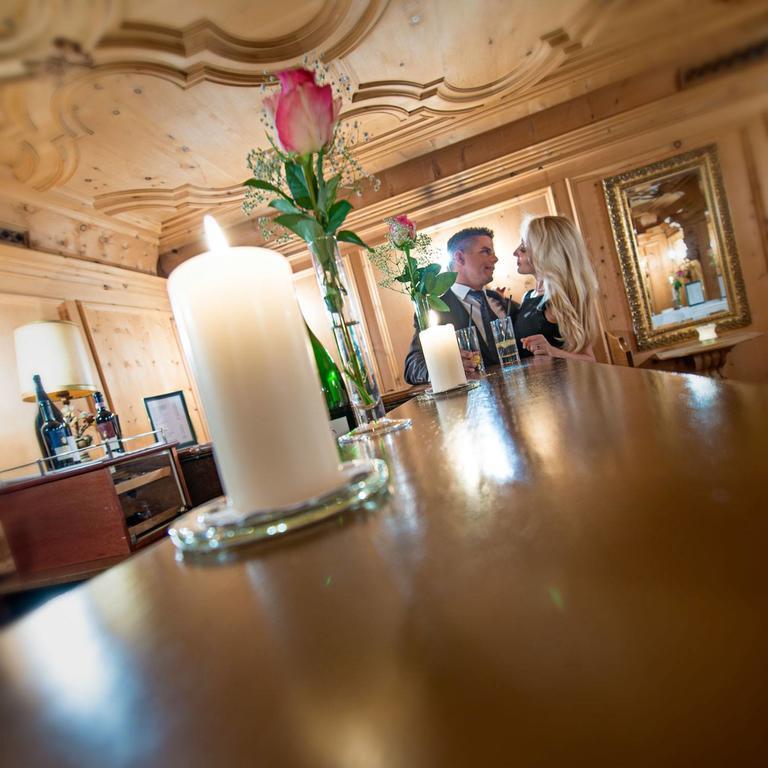 Hotel Restaurant Haeupl Seewalchen Buitenkant foto