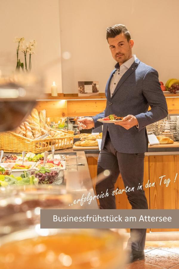 Hotel Restaurant Haeupl Seewalchen Buitenkant foto