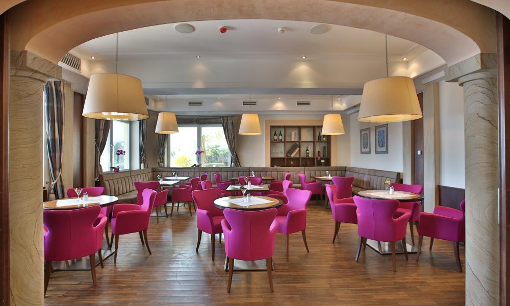 Hotel Restaurant Haeupl Seewalchen Buitenkant foto